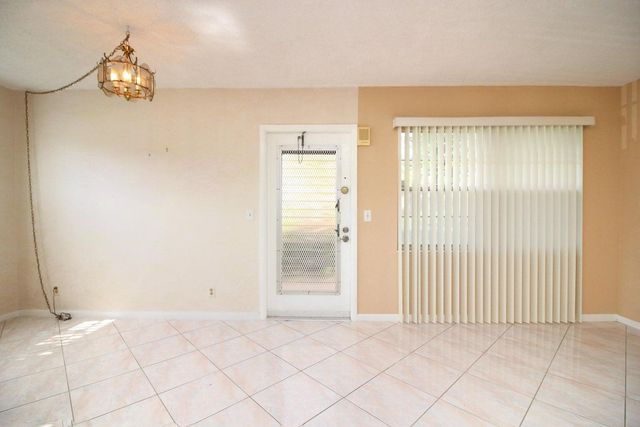 434 Fanshaw K, Boca Raton, FL 33434