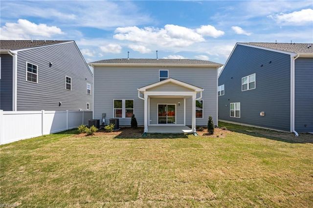 2233 Patrick DR, Suffolk, VA 23435