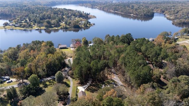 13560 Country Club, Northport, AL 35475