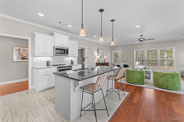 13560 Country Club, Northport, AL 35475