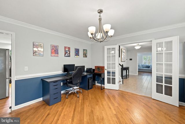 1007 NINE MILE RUN DR, Fredericksburg, VA 22407