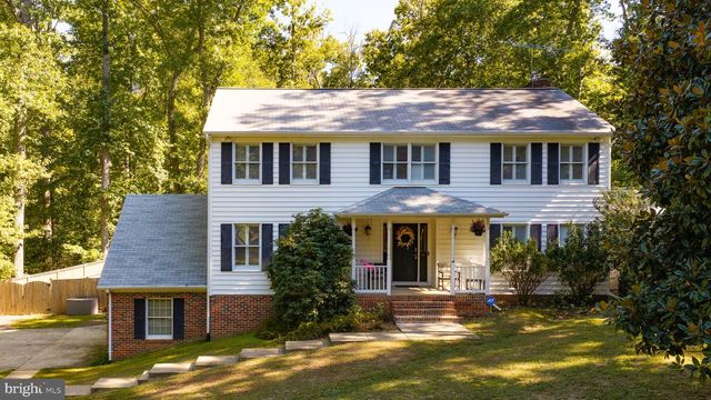 1007 NINE MILE RUN DR, Fredericksburg, VA 22407