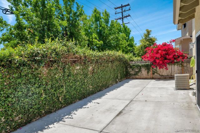 819 Laffey Lane, El Cajon, CA 92021