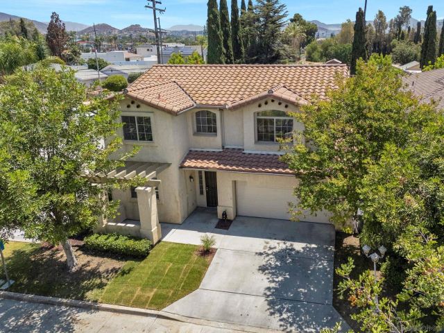 819 Laffey Lane, El Cajon, CA 92021