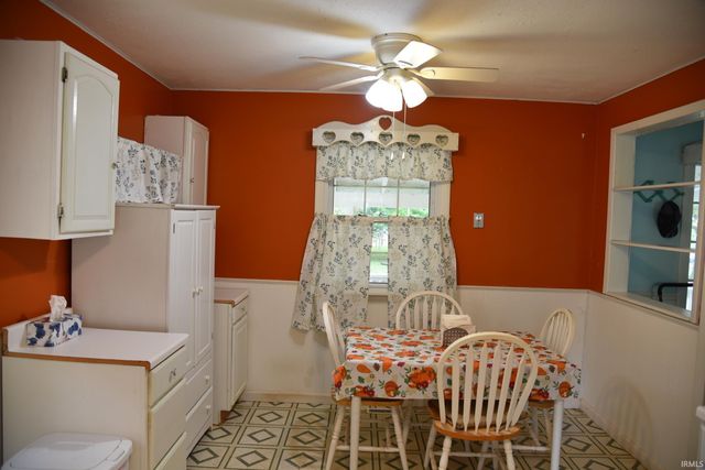 2064 Leatherwood Road, Bedford, IN 47421