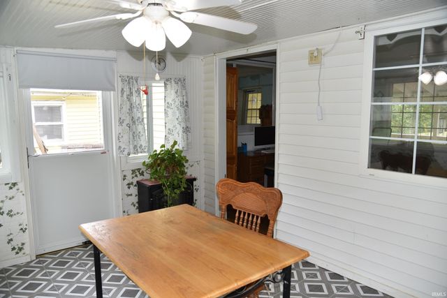 2064 Leatherwood Road, Bedford, IN 47421