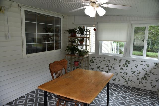2064 Leatherwood Road, Bedford, IN 47421