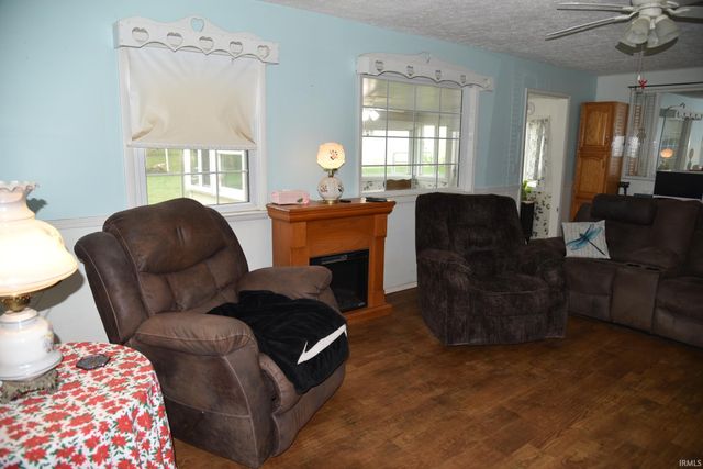 2064 Leatherwood Road, Bedford, IN 47421