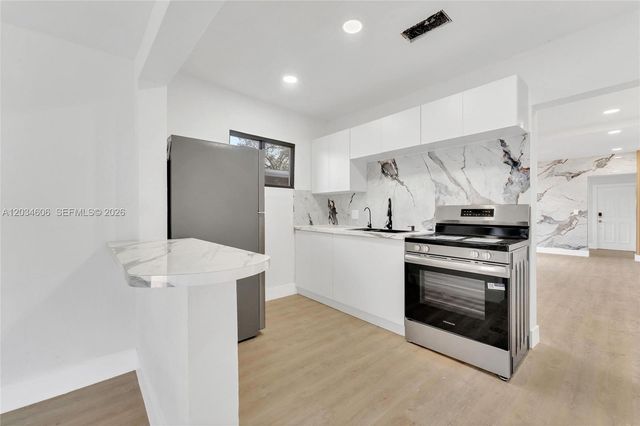 2428 NW 28th Street, Miami, FL 33142