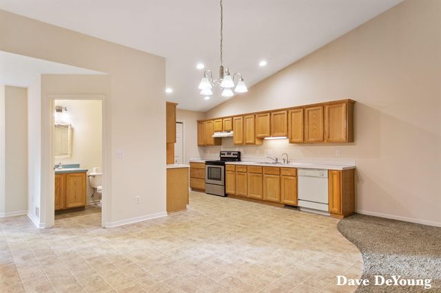 347 Timberlake E, Holland, MI 49424