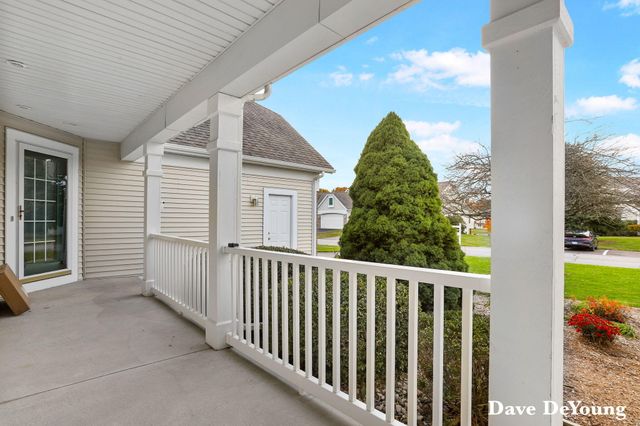 347 Timberlake E, Holland, MI 49424