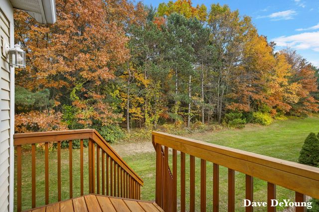 347 Timberlake E, Holland, MI 49424