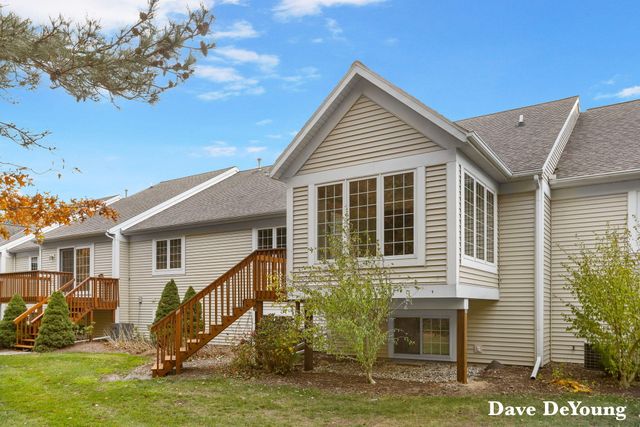 347 Timberlake E, Holland, MI 49424