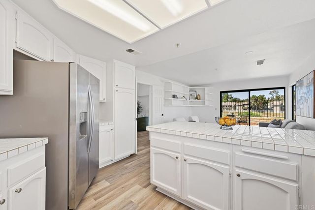 1762 Spyglass Circle, Vista, CA 92081