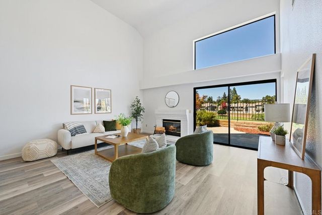 1762 Spyglass Circle, Vista, CA 92081