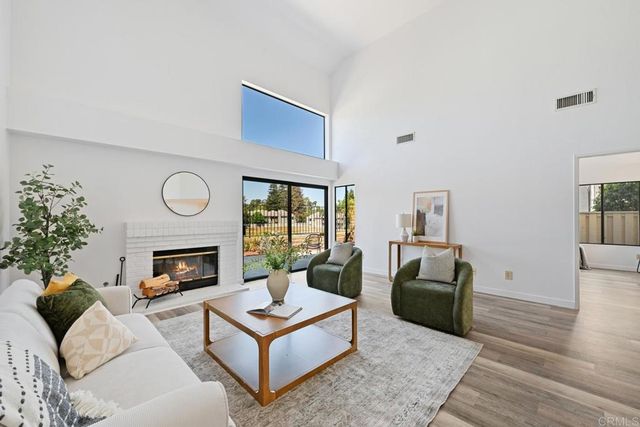 1762 Spyglass Circle, Vista, CA 92081