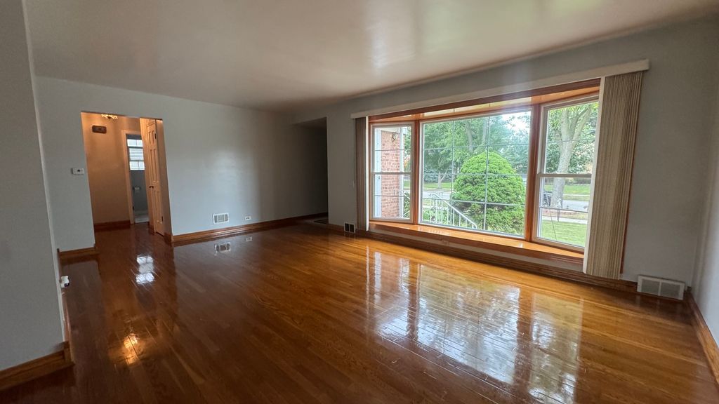 1934 Norfolk Avenue, Westchester, IL 60154 — photo 4