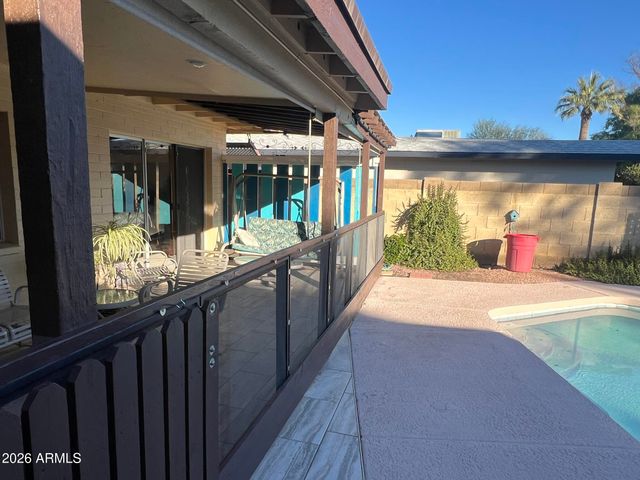 1701 E JULIE Drive, Tempe, AZ 85283