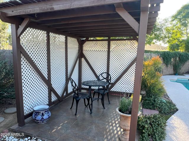 1701 E JULIE Drive, Tempe, AZ 85283