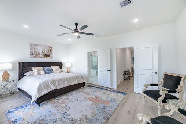 7806 Comal Street B, Houston, TX 77051