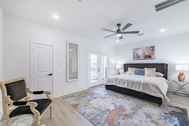 7806 Comal Street B, Houston, TX 77051