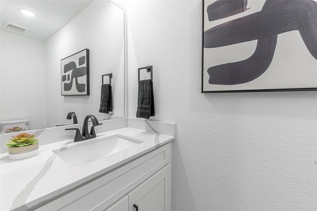 7806 Comal Street B, Houston, TX 77051