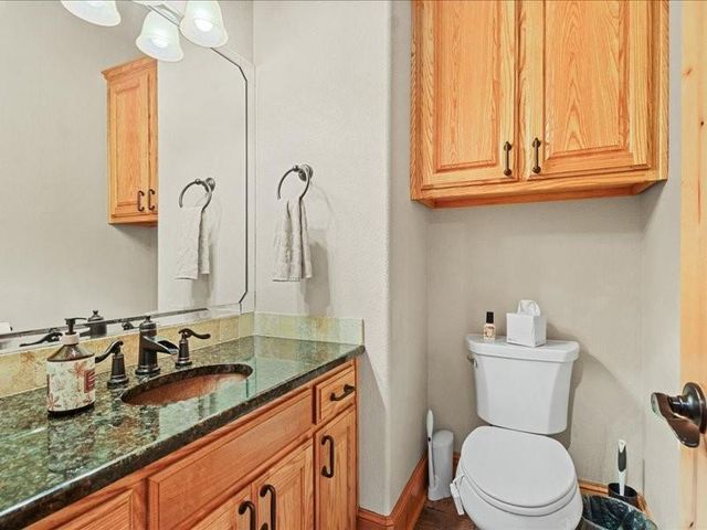 658 An County Road 155, Elkhart, TX 75839