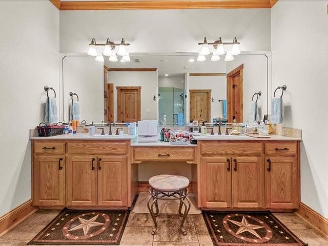 658 An County Road 155, Elkhart, TX 75839