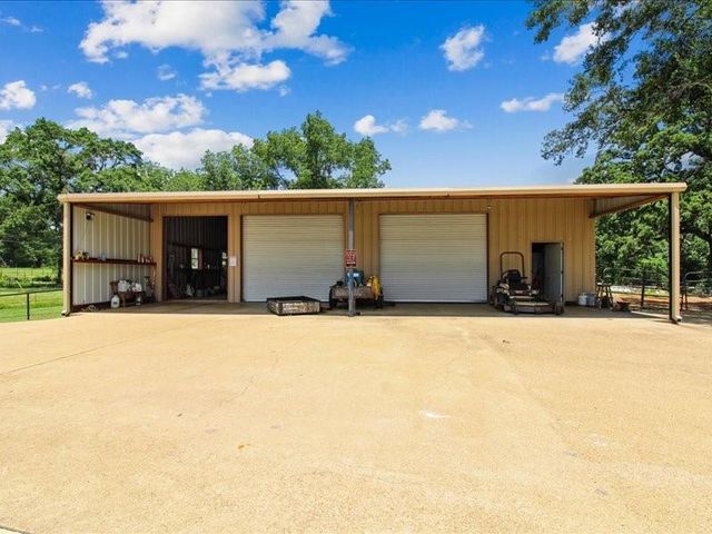 658 An County Road 155, Elkhart, TX 75839