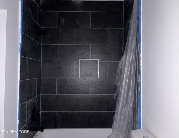 3122 Boright Drive, Knoxville, TN 37917