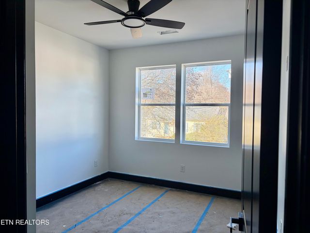 3122 Boright Drive, Knoxville, TN 37917