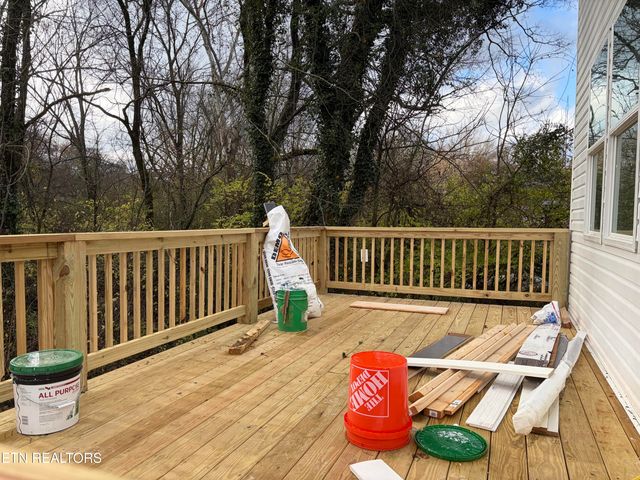 3122 Boright Drive, Knoxville, TN 37917