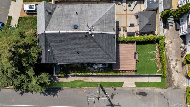 5 Notus Avenue, Staten Island, NY 10312