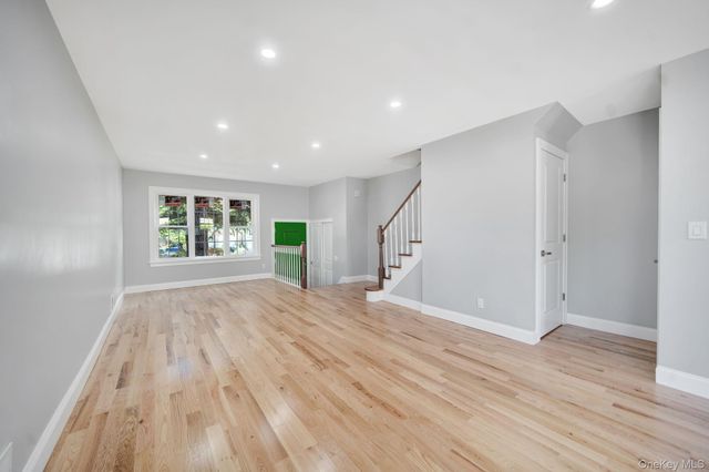 5 Notus Avenue, Staten Island, NY 10312