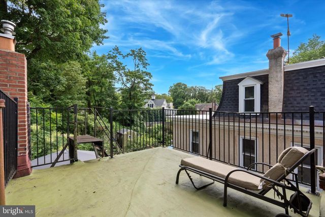 124 E CHESTNUT HILL AVE, Philadelphia, PA 19118