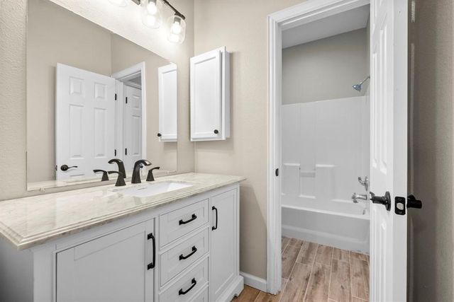 894 Tate Street, Mansfield, TX 76063
