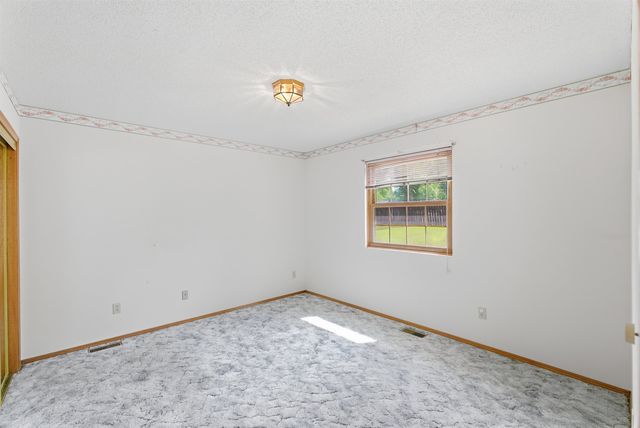 6538 N Longmont St, Park City, KS 67219