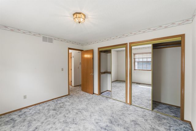 6538 N Longmont St, Park City, KS 67219
