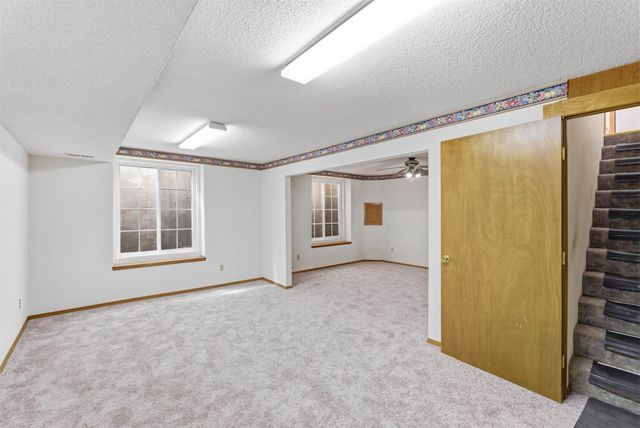 6538 N Longmont St, Park City, KS 67219
