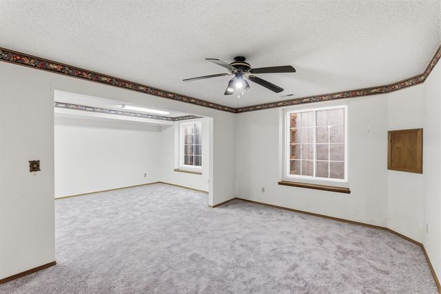 6538 N Longmont St, Park City, KS 67219