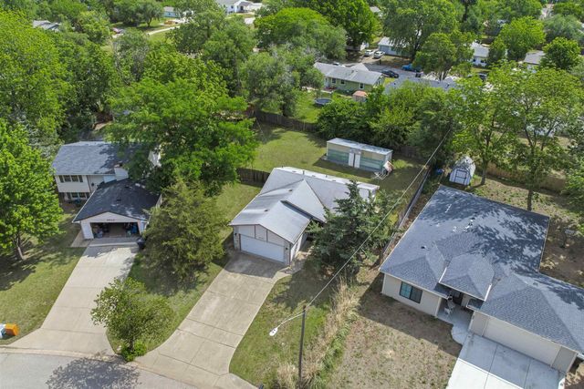 6538 N Longmont St, Park City, KS 67219