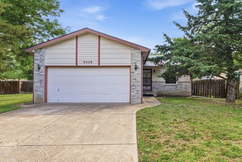 6538 N Longmont St, Park City, KS 67219