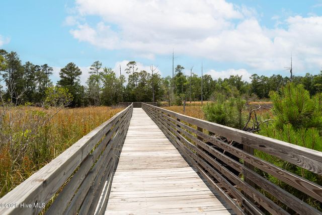 698 Breezewood Drive SE, Bolivia, NC 28422