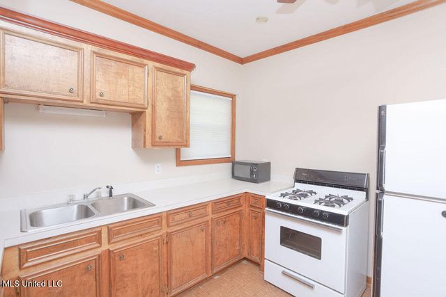 1153 Owens Road, Terry, MS 39170