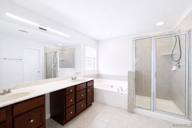 3936 CLAIBORNE Circle, Montgomery, AL 36116