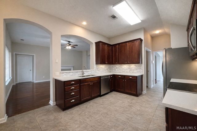 3936 CLAIBORNE Circle, Montgomery, AL 36116