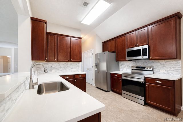 3936 CLAIBORNE Circle, Montgomery, AL 36116