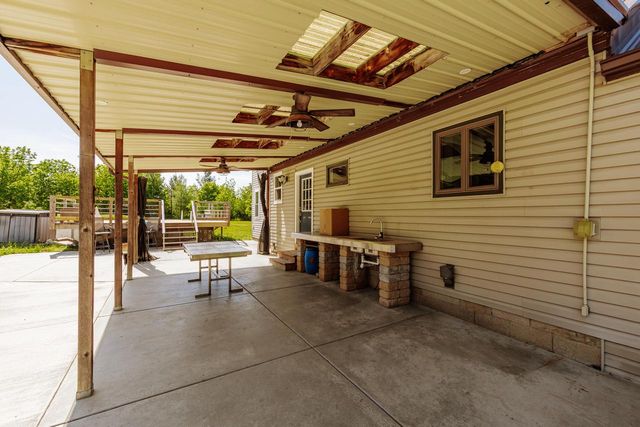 11239 W 5 Mile ROAD, Franksville, WI 53126