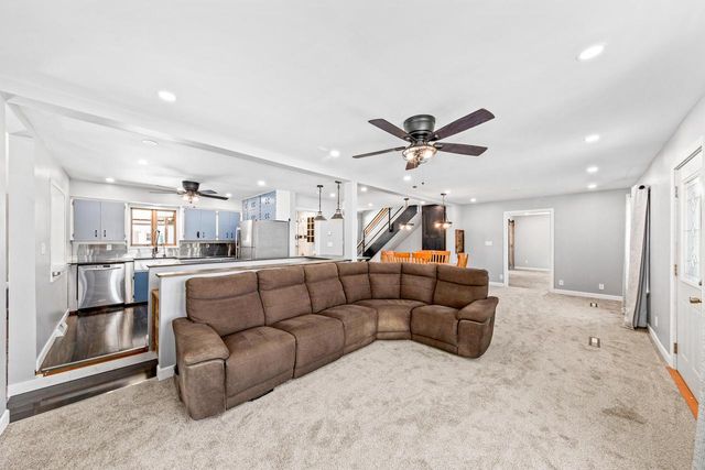 11239 W 5 Mile ROAD, Franksville, WI 53126