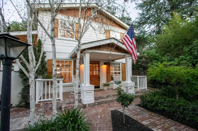 46 Pleasant Street, Los Gatos, CA 95030